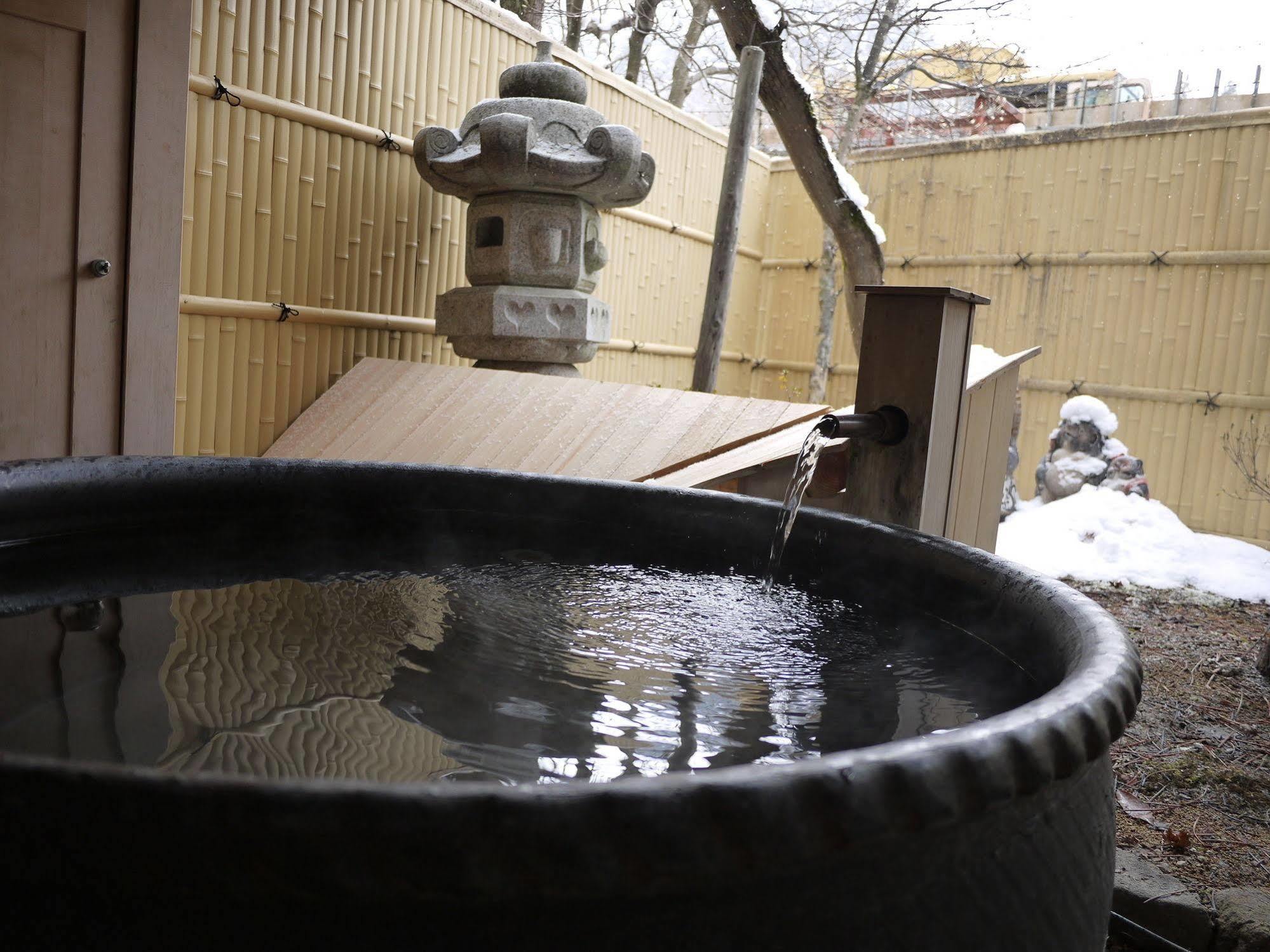 Oyado Hachibei Hotell Takayama  Eksteriør bilde